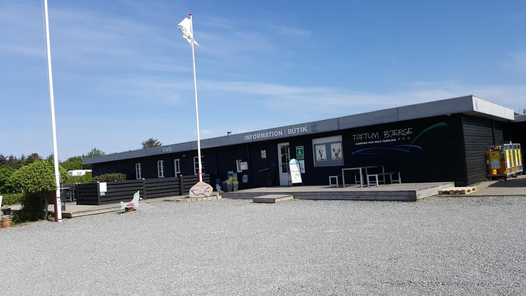 Toftum Bjerge Camping & Cottages Humlum Bagian luar foto