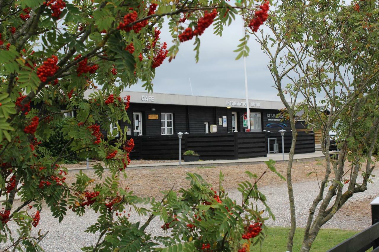 Toftum Bjerge Camping & Cottages Humlum Bagian luar foto